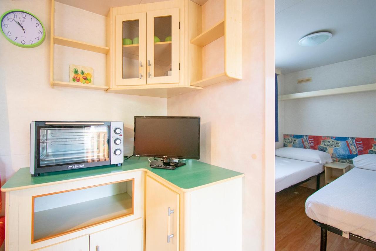 Camping Parco Vacanza Partaccia 2 마리나디마사 외부 사진