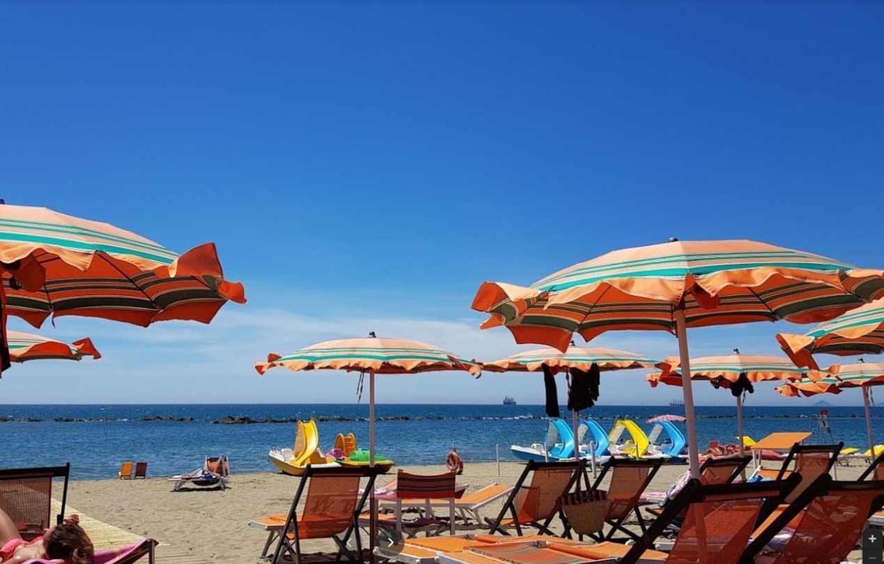 Camping Parco Vacanza Partaccia 2 마리나디마사 외부 사진